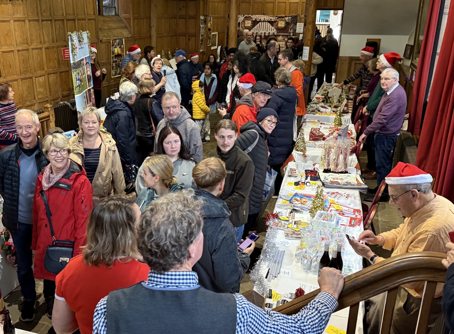 General view Xmas market 2024